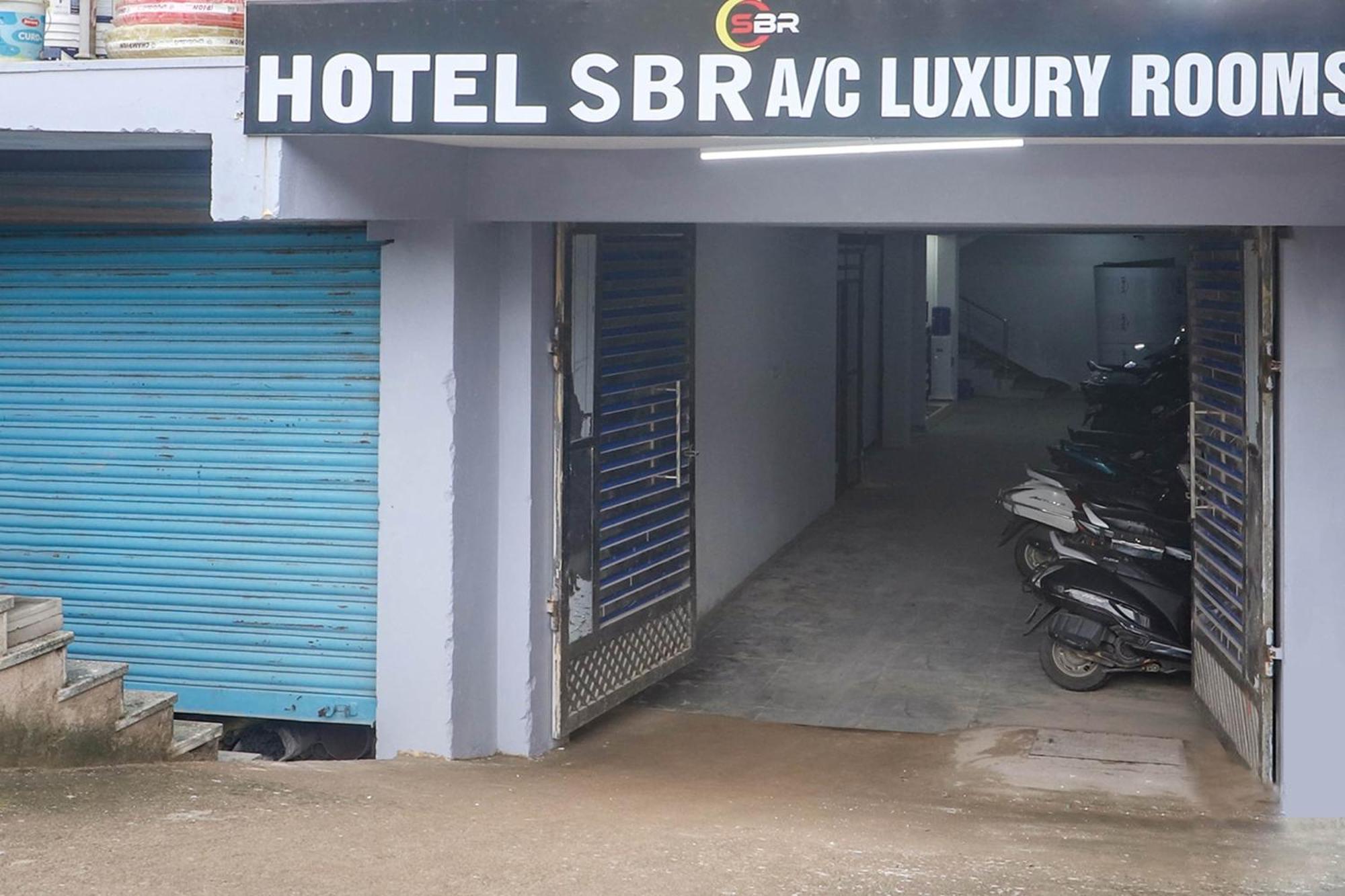 فندق Collection O Sbr Kondapur Near Rto Office حيدر أباد المظهر الخارجي الصورة